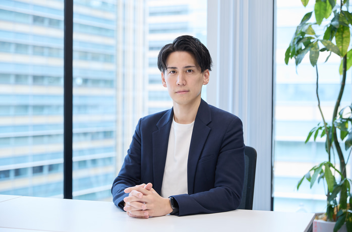 候補企業と選考方針を設計するRafLogicのコンサルタント